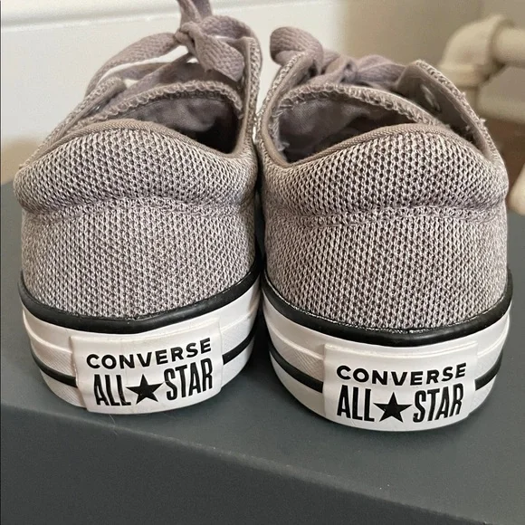 NWT Converse Low Top Sneakers in gray size 6 - Picture 4 of 5